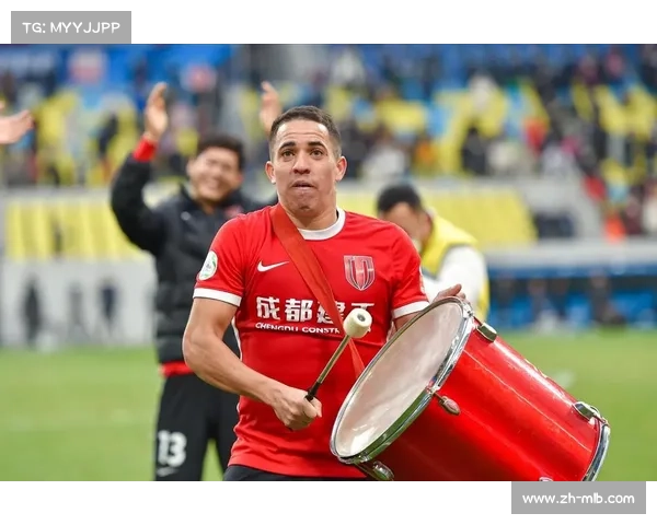 成都蓉城2-1河南队,罗慕洛制胜球保留争冠希望 成都蓉城2-1河南队,罗慕洛制胜球保留争冠希望