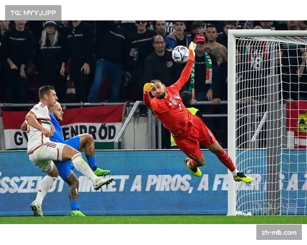 都灵德比再现经典链式防守，双方门将屡献神扑力保球门不失。